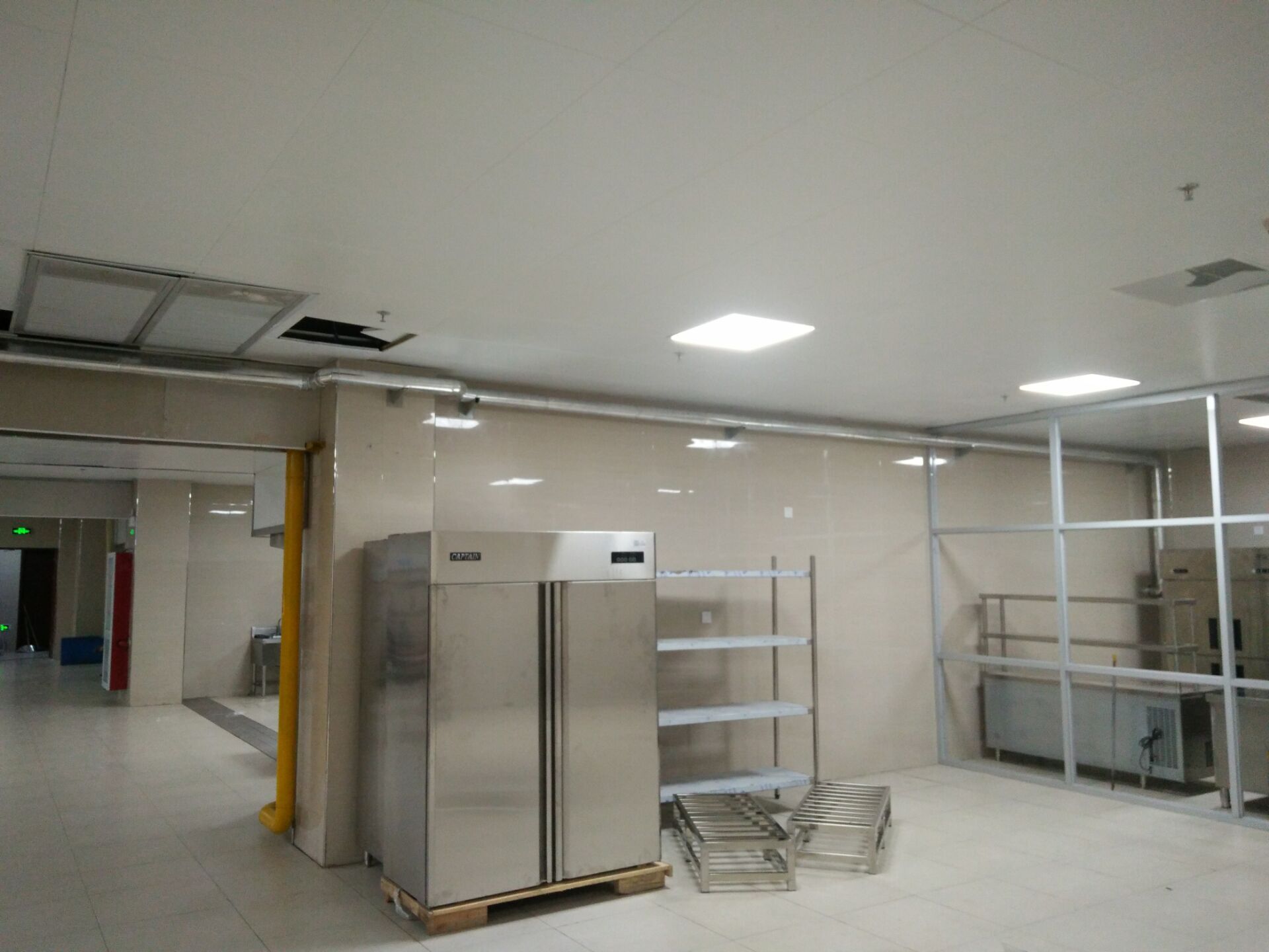 我司明萊能源現(xiàn)擬采用燃?xì)庹羝魵鈾C(jī)發(fā)生器對將軍、天河酒店進(jìn)行蒸汽節(jié)能改造。